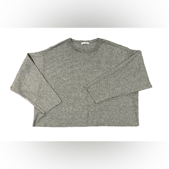 Zara Sweater - Picture 1 of 1